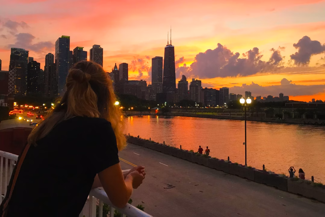 You’ve just finished an unforgettable summer working at an American summer camp now it's time to explore and discover America!
