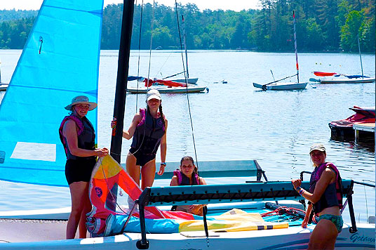 Sailing & Motorboat Driving - Lead sailing sessions on the lake
